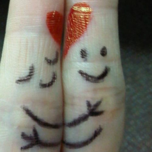 Finger Friend,s !...