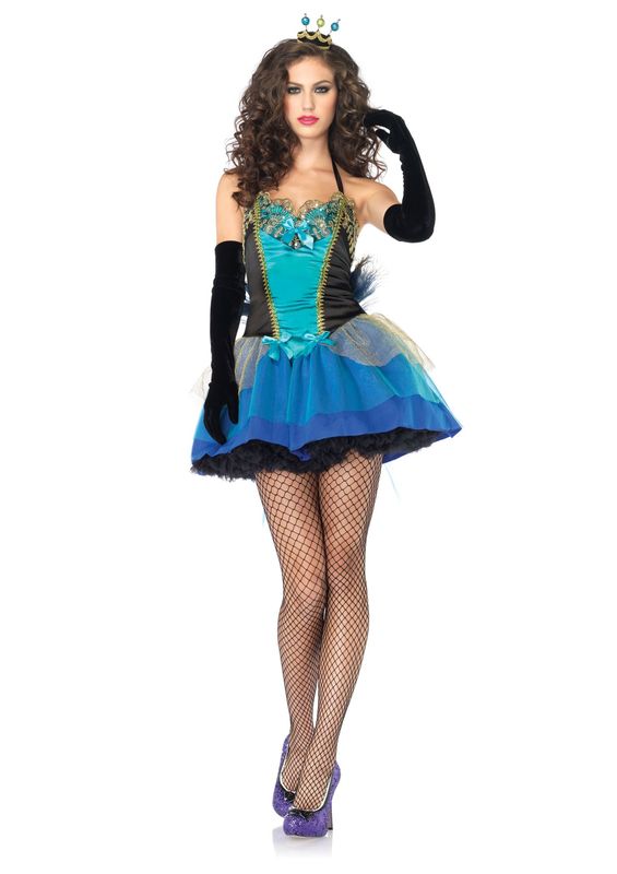 Halloween queen. Halloween queen.