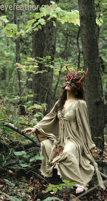THE AUTUMN CELEBRANT