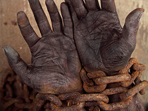 FORGOTTEN HANDS FORGOTTEN HANDS