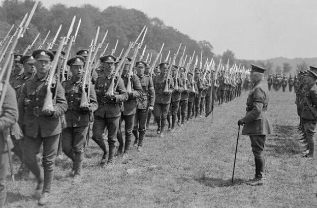 THE MEN WHO MARCHED AWAY THE MEN WHO MARCHED AWAY