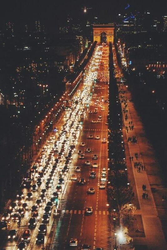 Champs-Elysées
