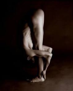 nude yoga 