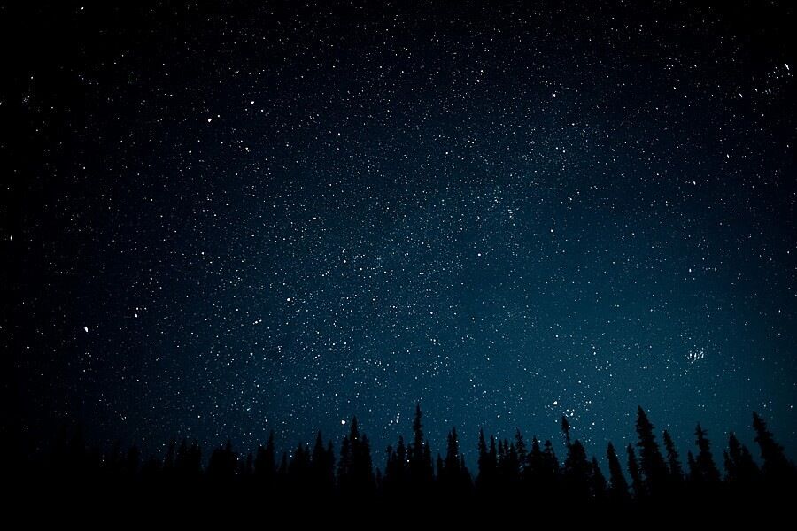 Flying Between Constellations Flying Between Constellations