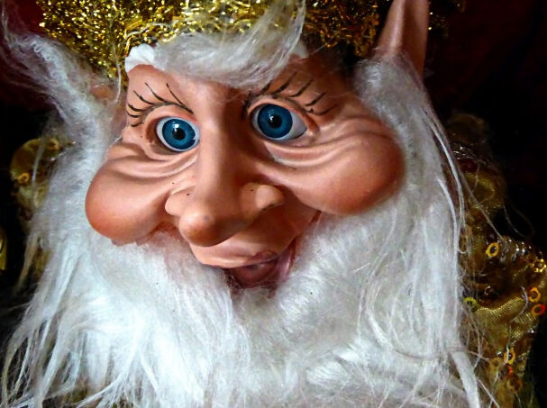 This Cheerful Old Elf
