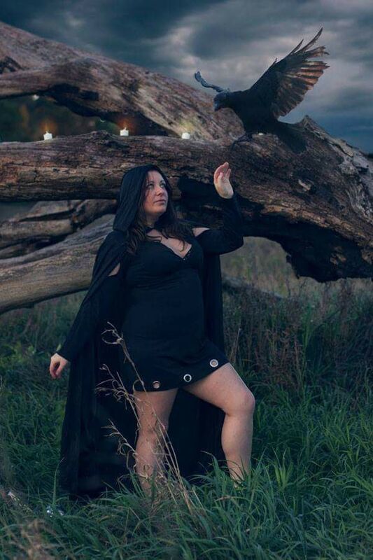 Ashlyn Cook-Witchy Woman Modeling