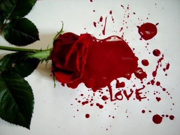 CHRISTMAS TIME IS ALL ABOUT LOVE