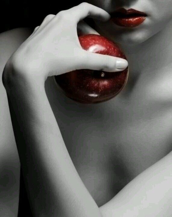 Red Apple
