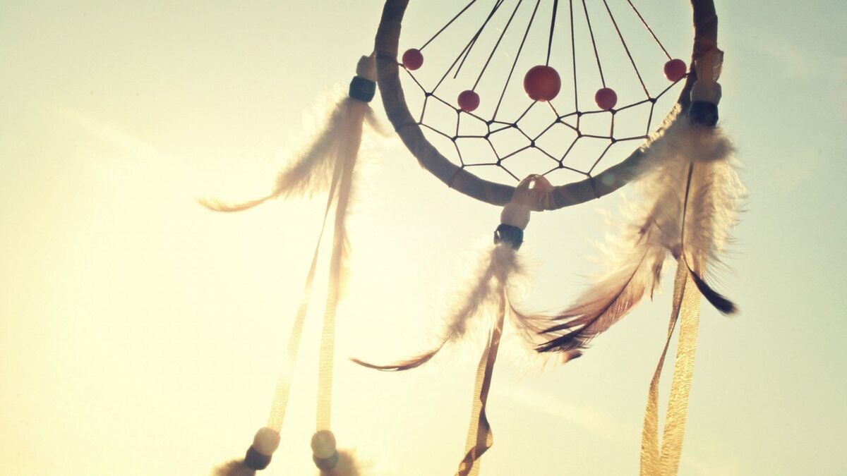 The distance between love and imagination The distance between love and imagination
