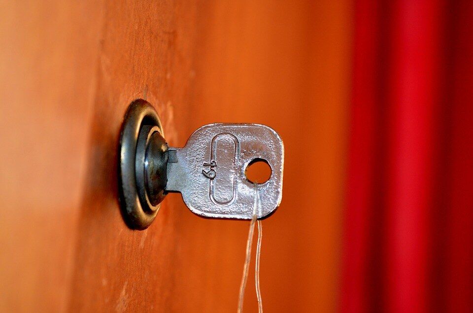 She tries her key