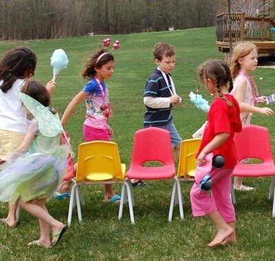 MUSICAL CHAIRS