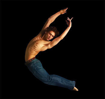 ALTERNATING ARABESQUES