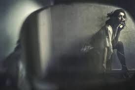The girl in the Mirror