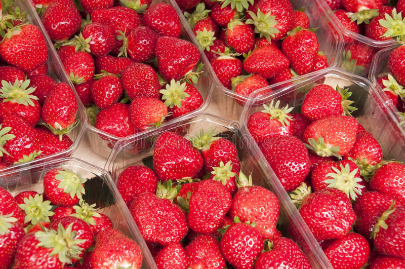 ENGLISH STRAWBERRIES