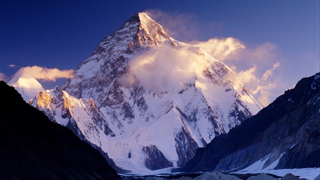 Mountain's peak