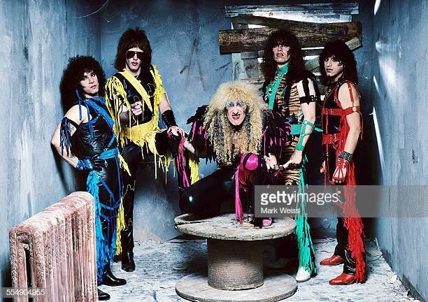 TWISTED SISTER'S GENERATION