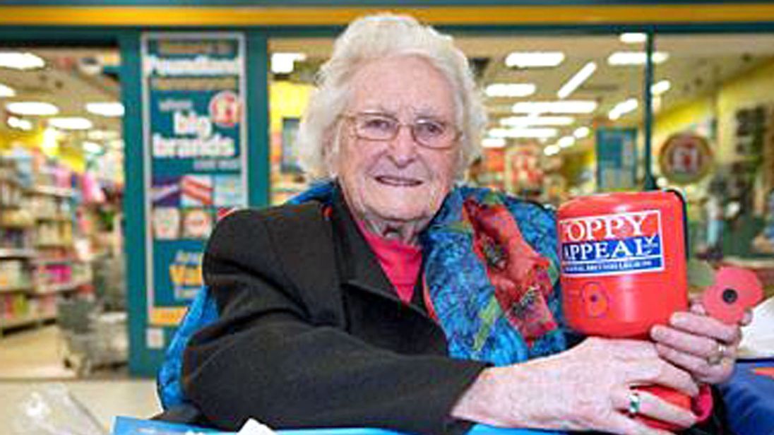 ROSEMARY POWELL (POPPY SELLER)