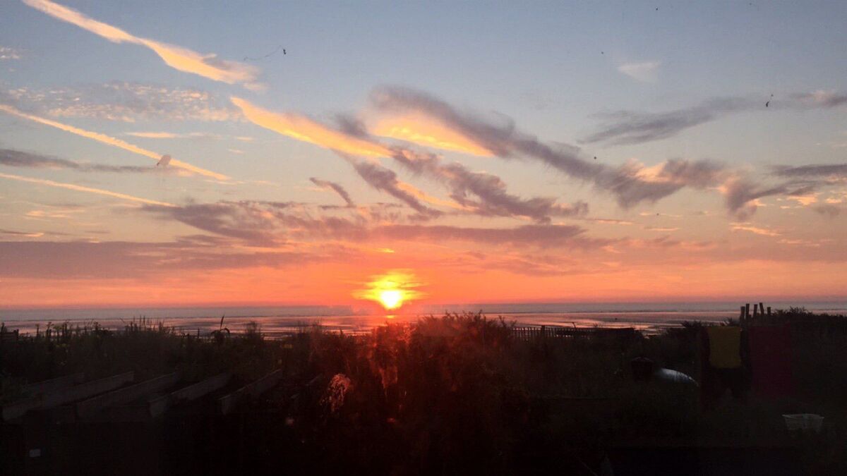 A sunrise love.