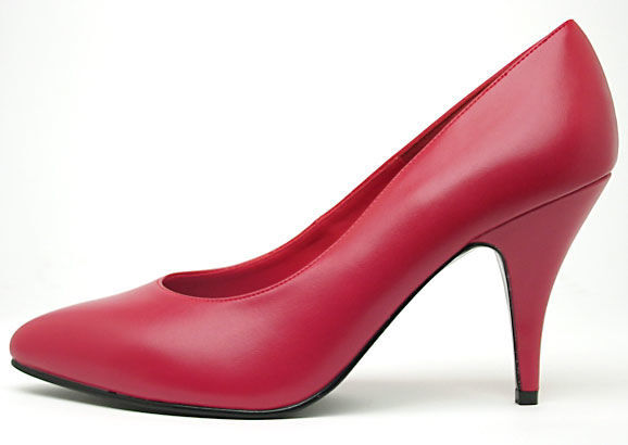 DAMN HEELS