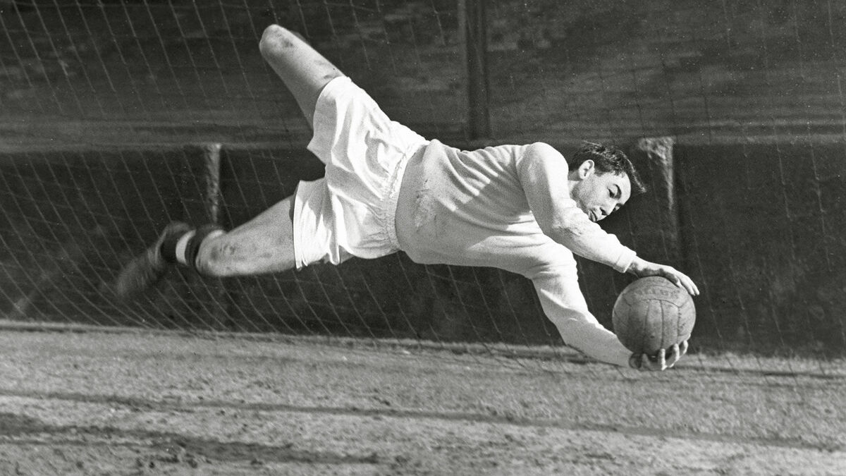 GORDON BANKS 