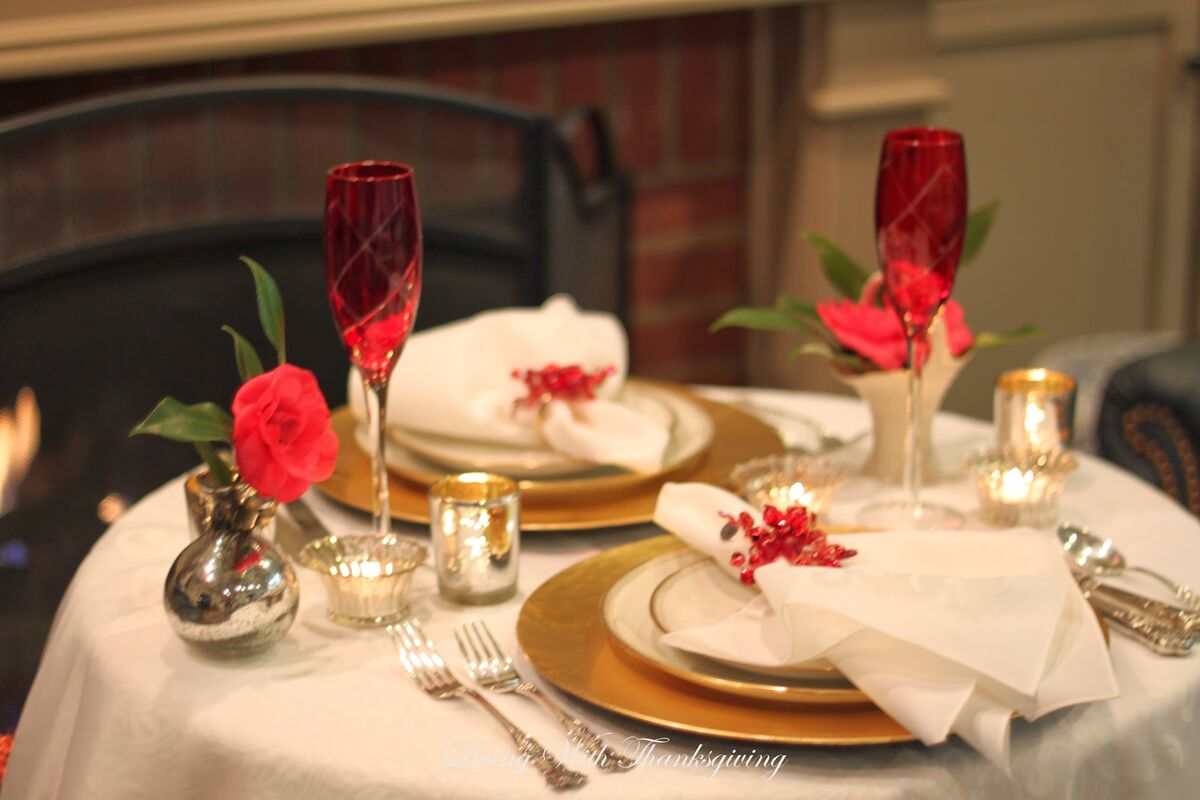 THE ROMANTIC DINNER BY CANDLELIGHT BY VIOLIN