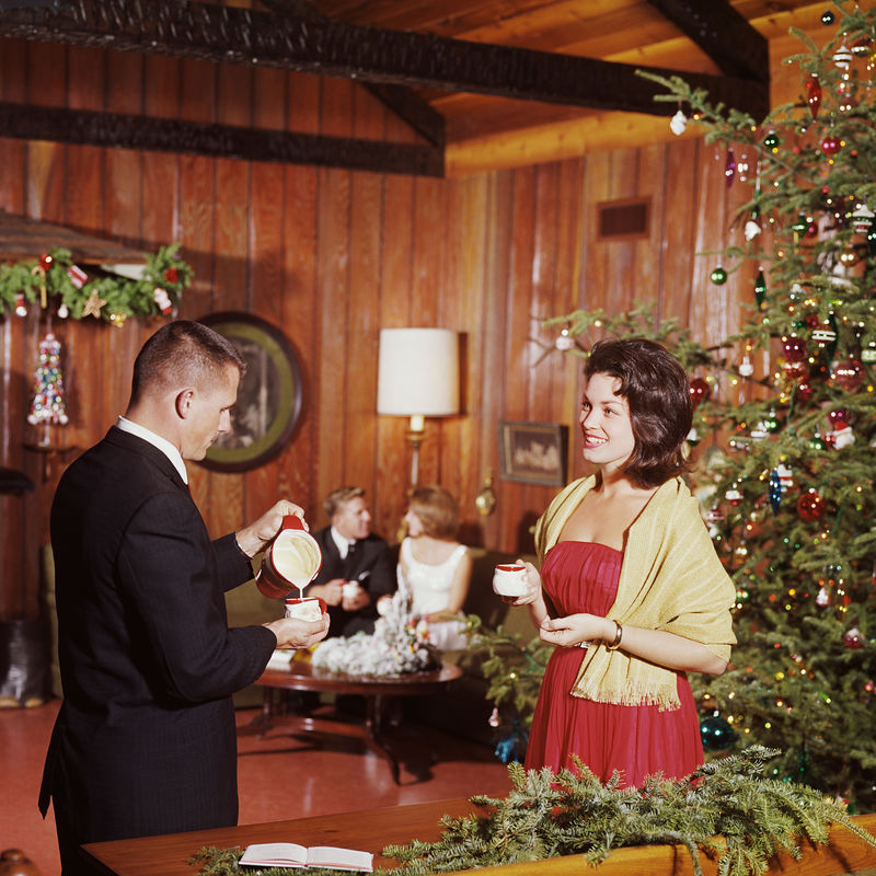 HOLIDAY STYLE