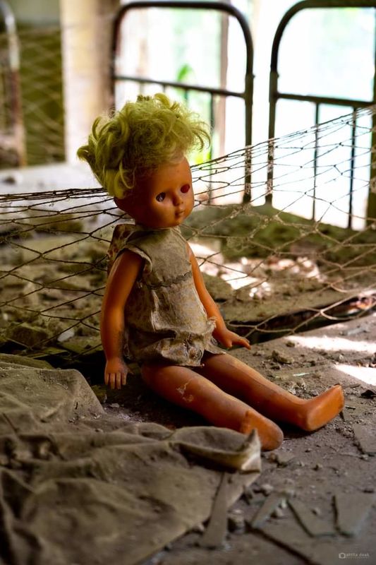 Chere noble Barbie