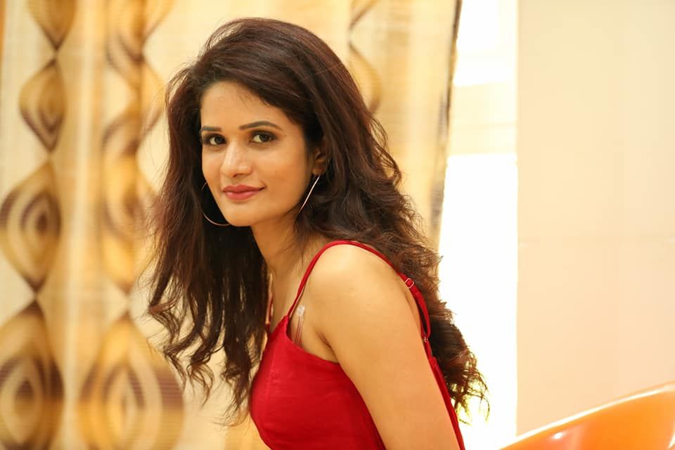 WILLIAMSJI MAVELI WRITES, PETALS 