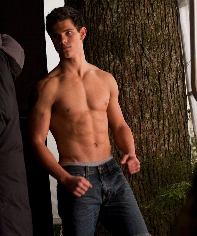 Smoking Hot Body 