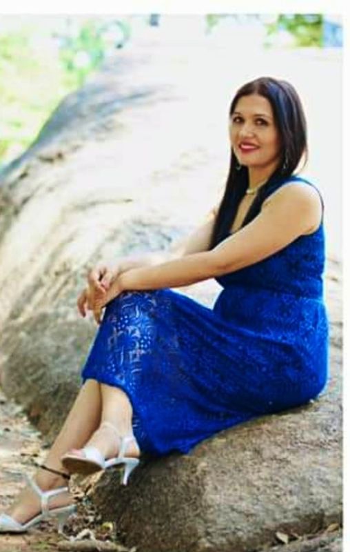 WILLIAMSJI MAVELI - LITERARY ESSAY: BEAUTY OF POETRY WILLIAMSJI MAVELI - LITERARY ESSAY: BEAUTY OF POETRY