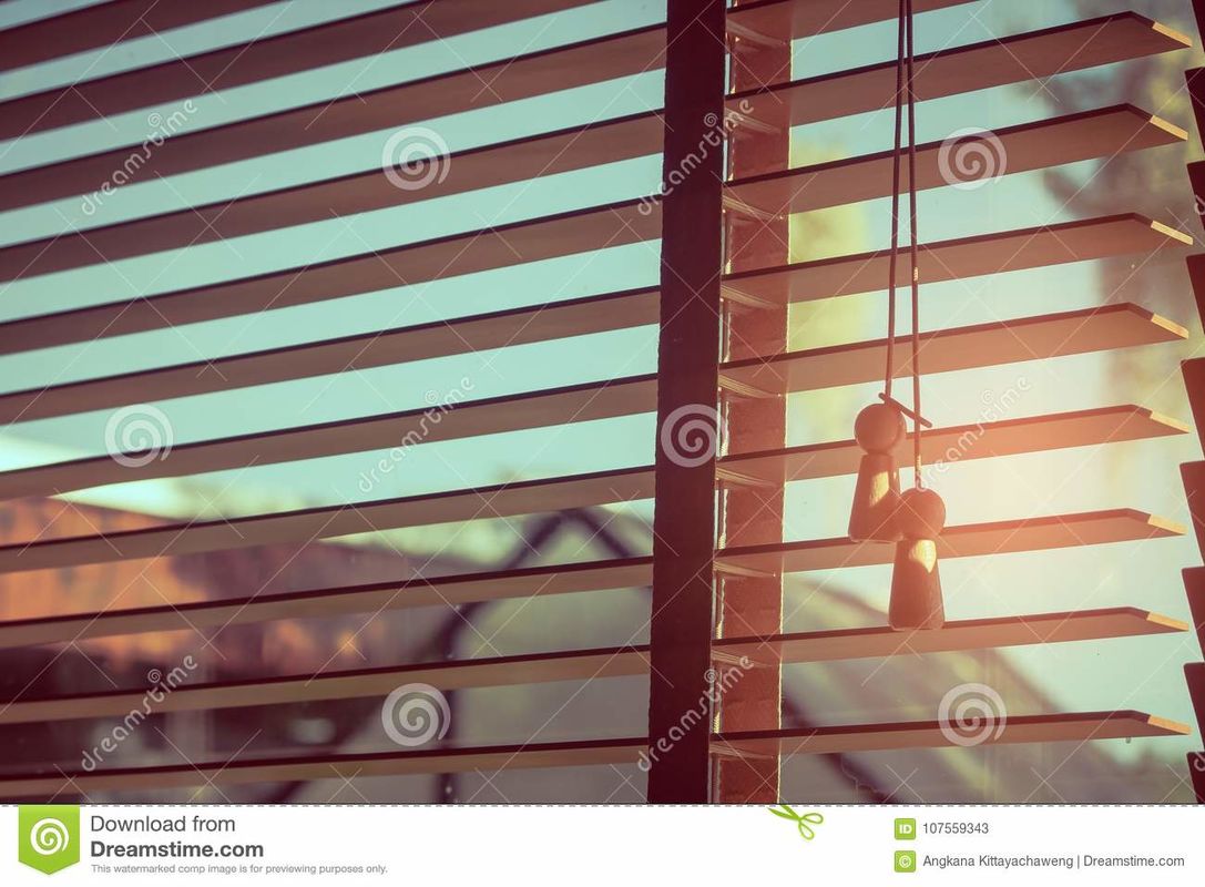 SUNLIGHT THROUGH MY SASH 