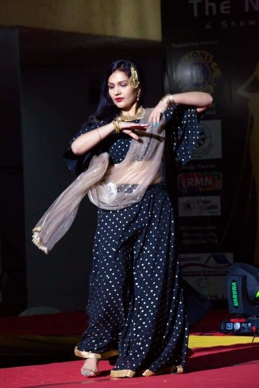 WILLIAMSJI MAVELI : DANCING QUEEN 