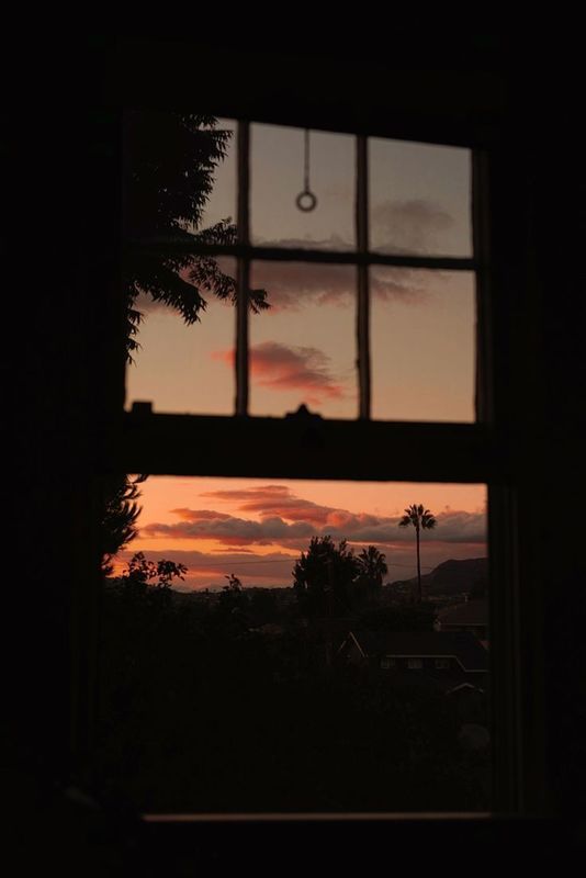 Beyond the window Gaze π¦