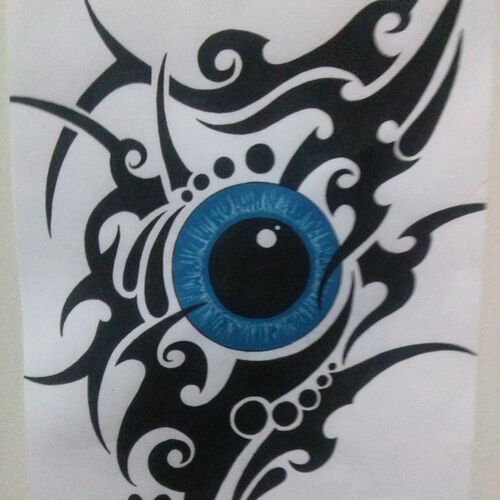 EYE