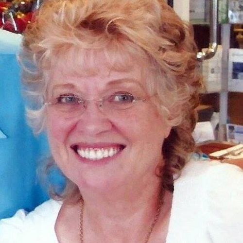 Lyn Dennis