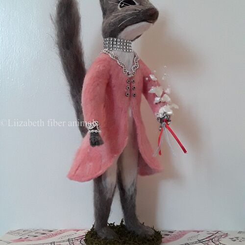 squirel art. needle felting sculpture