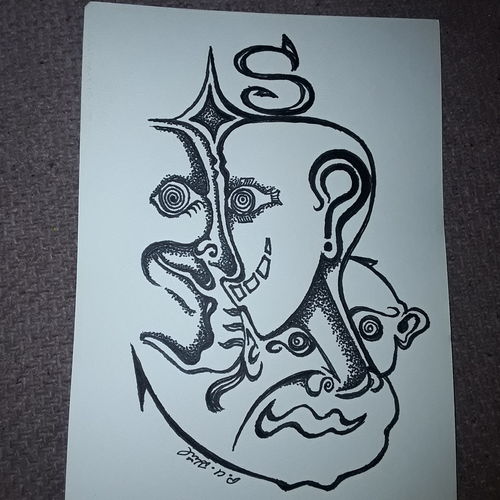 S faces 