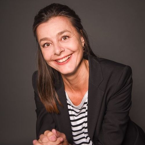 Nathalie R