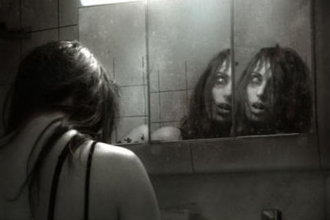 Mirror Girl