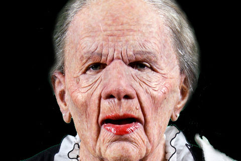 GIVE GRANDMA A KISS!