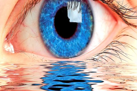  BLUE EYES
