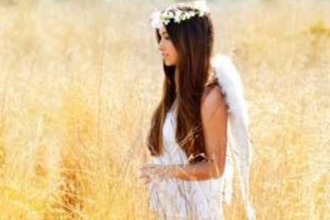LIFE IS BEAUTIFUL 