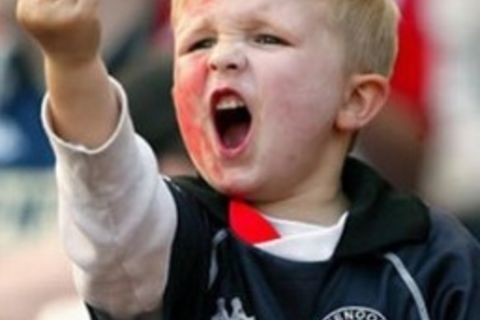 Fan Dumb