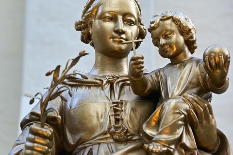 VIRGIN OF PEACE