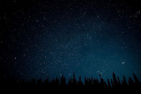 Flying Between Constellations