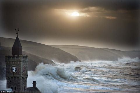 The Winter sea