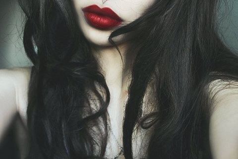 reVenge of the goth biTch