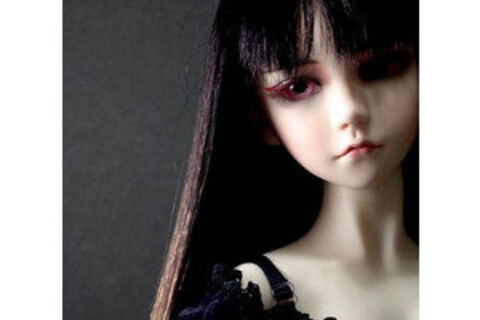 Tears dress the silk sheets of love forgotten