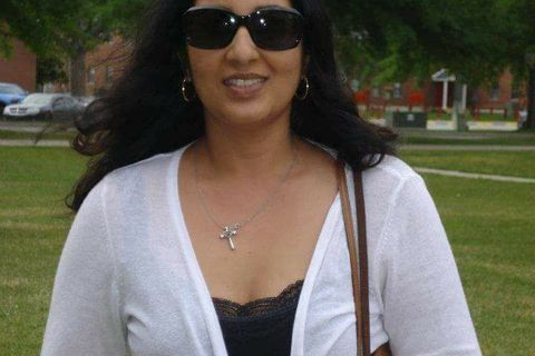 Williamsji Maveli writes, Laura&#039;s Rainbows : 10 Nurturing Green Leaves