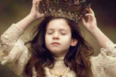 WE WEAR THE CROWN